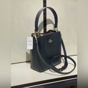Coach Navy Leather Shoulder Bag